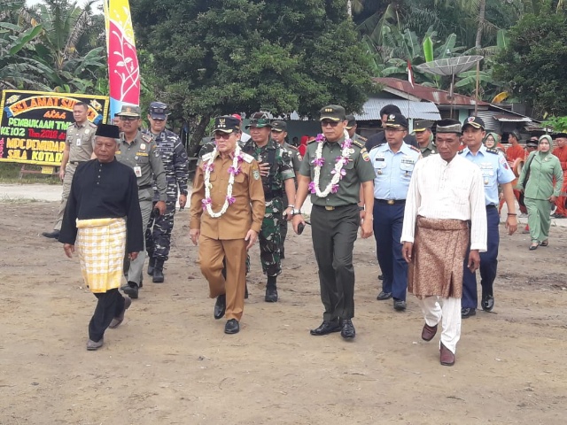 Walikota Dumai buka TMMD ke 102 di Kelurahan Kampung Baru