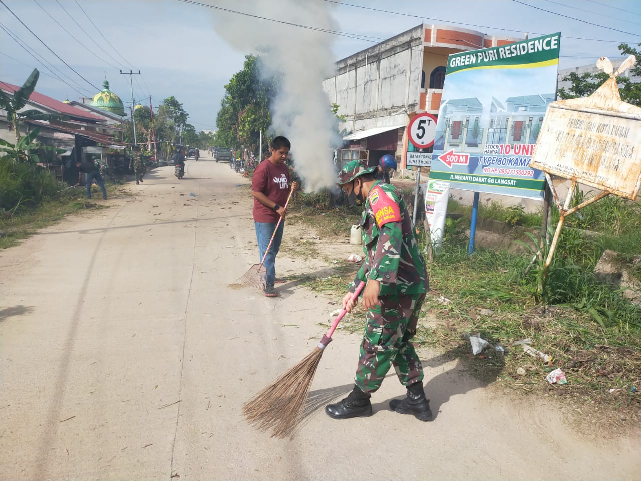 Sertu Arjuna Endar Goro Bersama Masyarakat