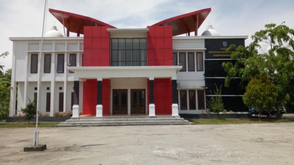 Gedung Perpustakaan dan Kearsipan Kabupaten Rohil Sunyi Aktivitas