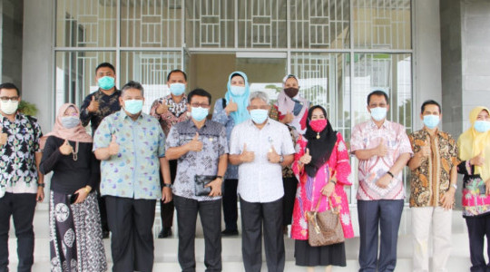 Dalam Rangka Capacty Building, Sekda Inhil Pimpin Kunker TPID Ke Sumbar