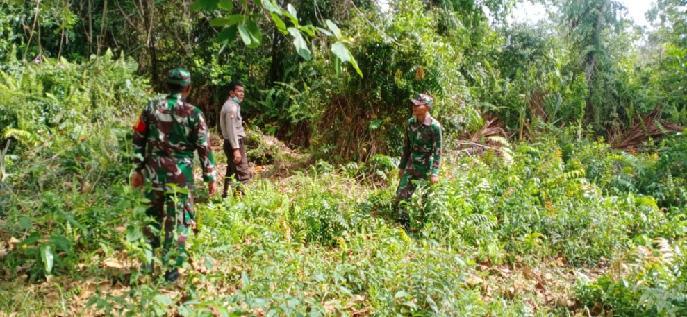 Cegah Karhutla, Serda Chanro Laksanakan Patroli