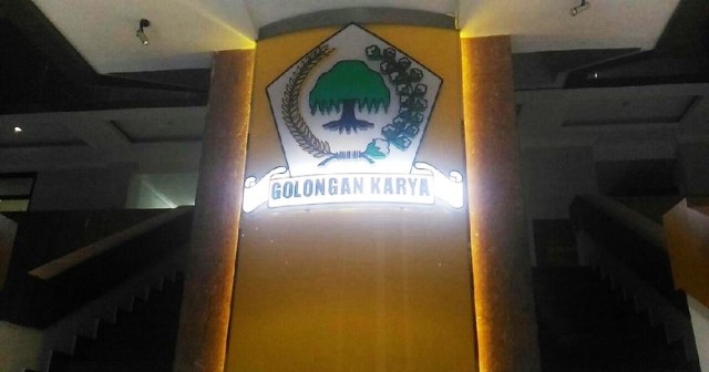 Elite Golkar Salahkan PSI Atas Turunnya Elektabilitas Jokowi