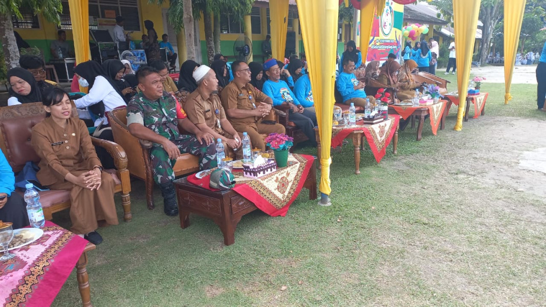 Sertu Roni Sandra Hadiri SMANTRI FEST CUP