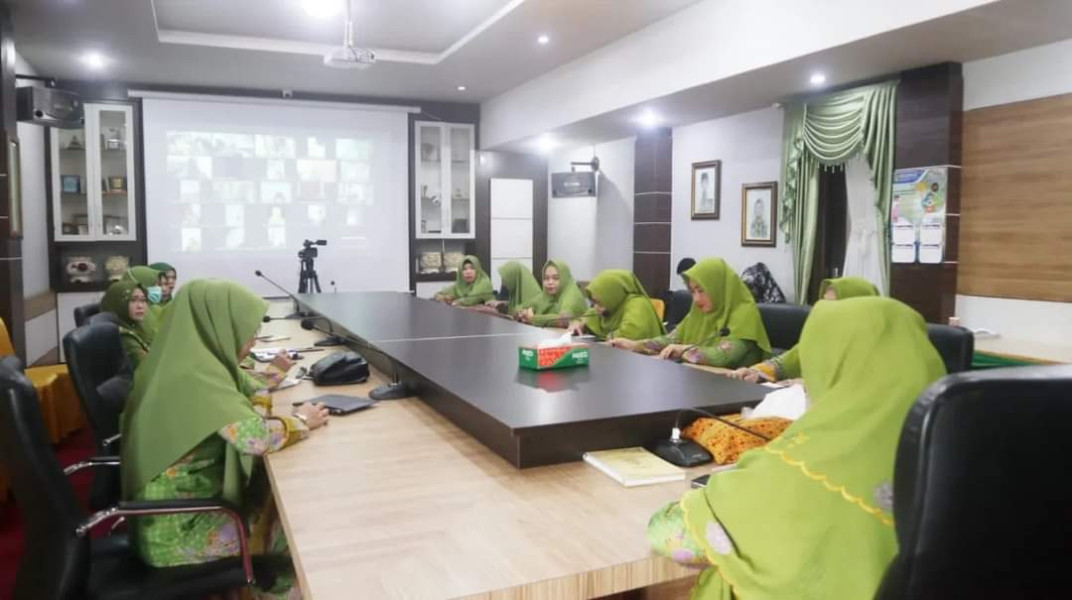 DP2KBP3A inhil bersama PCNUnperingatan hari lahir Muslimat NU ke-77 secara virtual melalui zoom