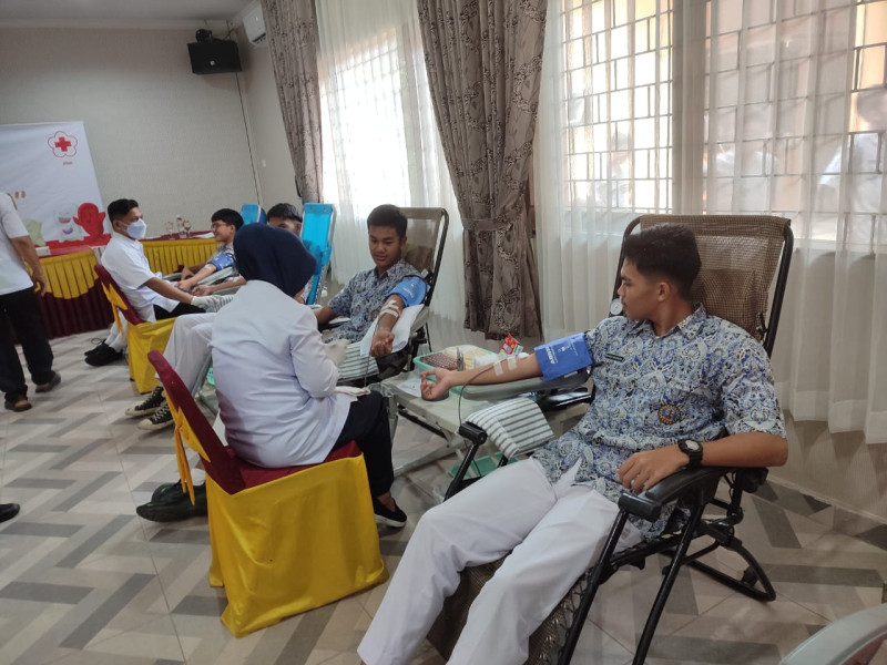 SMAN 1 Tanjungpinang gelar donor darah