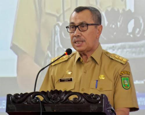 Gubenur Riau Minta PKS Beli Sawit Pekebun Sesuai Harga Pemerintah