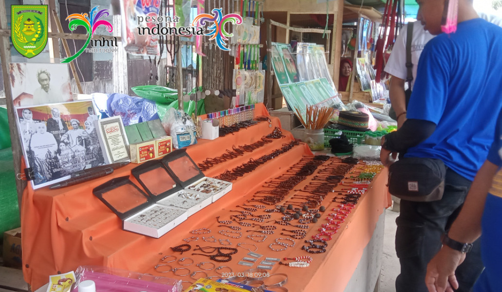 Melirik Oleh-oleh Khas Makam Syekh Abdurrahman Siddiq