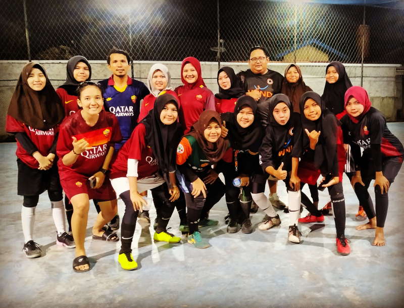 Punya Anak Perempuan Hobi Olahraga, Yuk Gabung Tim Futsal Wanita Romanita Junior