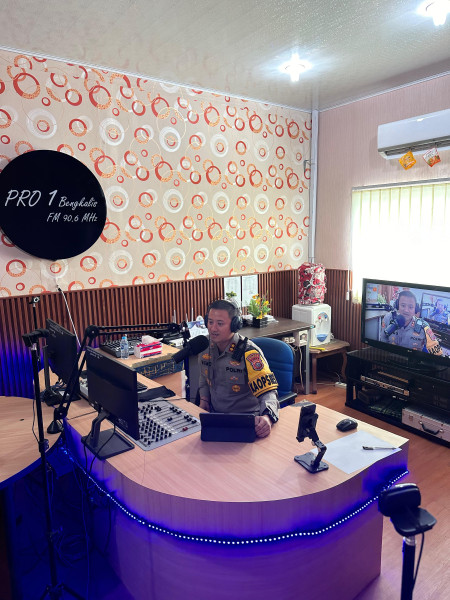 Kapolres Bengkalis Jadi Single Broadcast RRI Pro-1