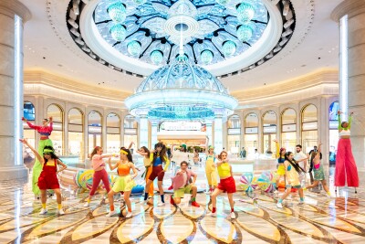 Musim Panas Penuh Warna di Galaxy Macau™, Liburan Seru dengan Parade, Mocktail, dan Hadiah Eksklusif