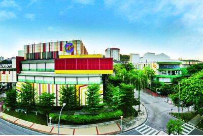 30 Tahun Berjaya, Cheras LeisureMall Hadiahi 30 Pembeli Setia