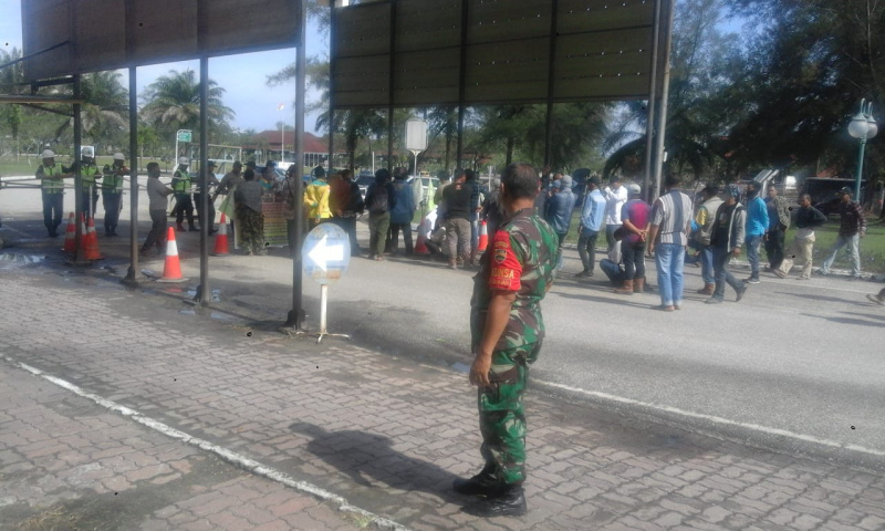 Kodim 0320/Dumai Amankan Unjuk Rasa HITKAD di PT.CPI