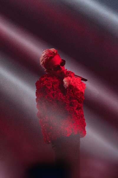 Tur Dunia G-DRAGON 2025 [Übermensch] di Hong Kong, dipersembahkan oleh HSBC Life Konser Tiga Malam G-DRAGON yang Spektakuler
