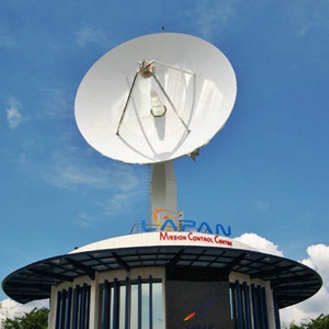 LAPAN Sekarang Mempunyai Antena Satelit Full Motion Terbesar di Indonesia