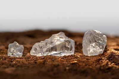 De Beers dan Endiama Temukan Sumber Kimberlit Baru di Angola