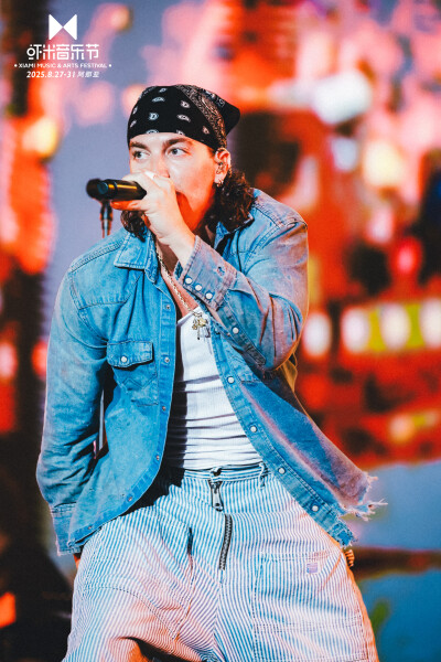 Six International Bands Debut at Chinese Mainland Music Festival, Top Chinese Acts Take the Spotlight — Aranya·Xiami Music & Arts Festival Delivers a World-Class Music Experience