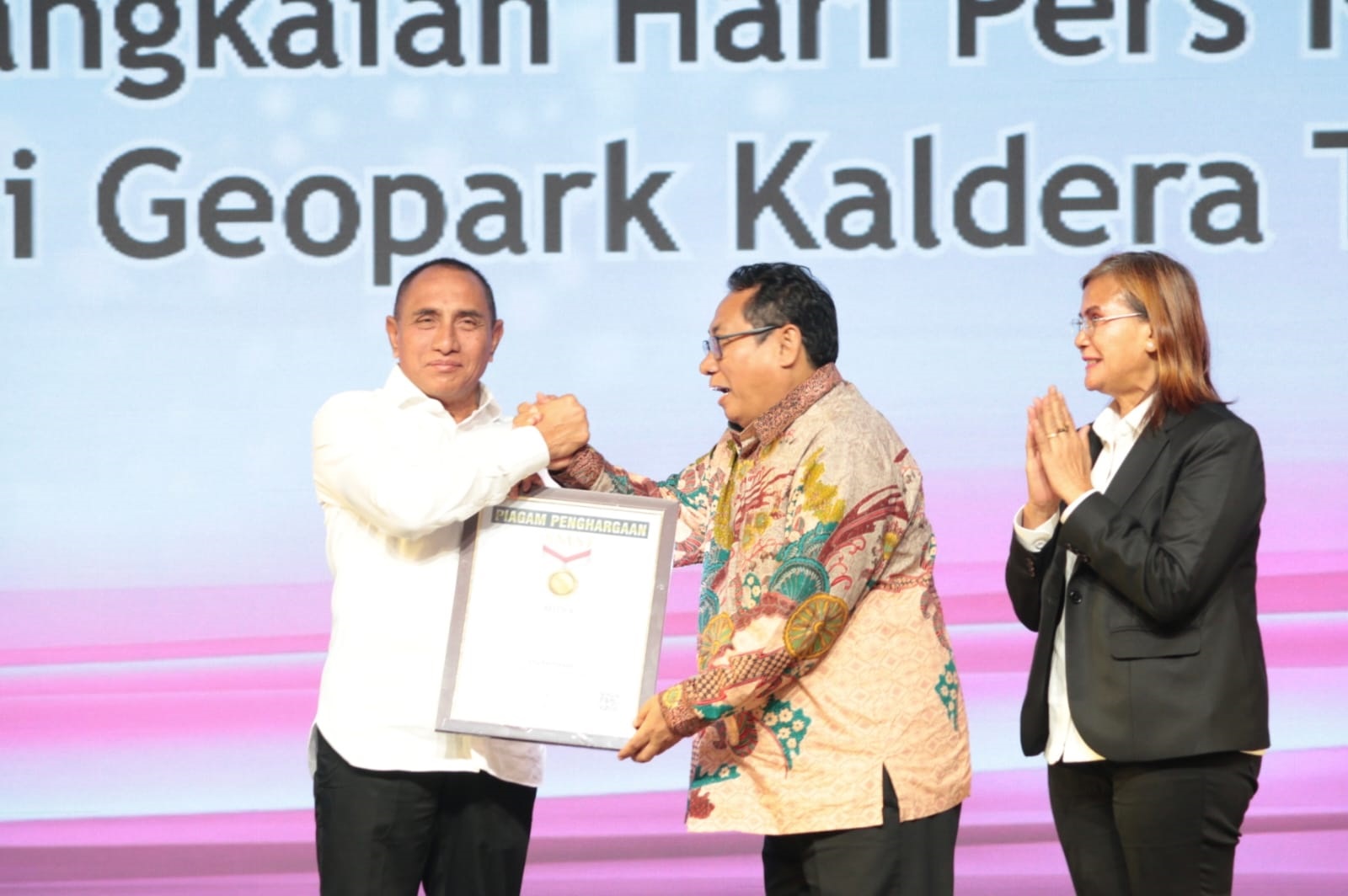 Silaturahmi Nasional SMSI, Gubsu Ajak Wartawan Kerjasama Dengan Pemerintah