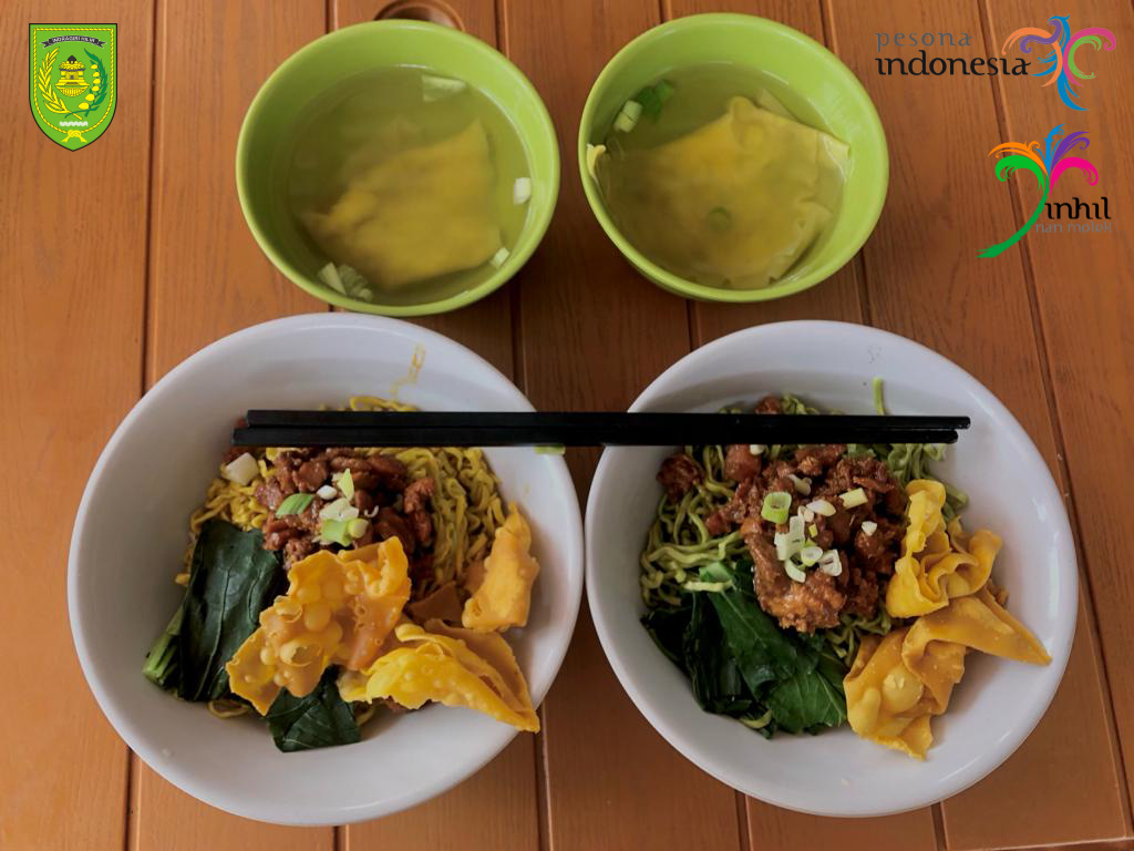 Inilah Rekomendasi Kuliner Mie Pangsit yang Sedang Populer di Tembilahan