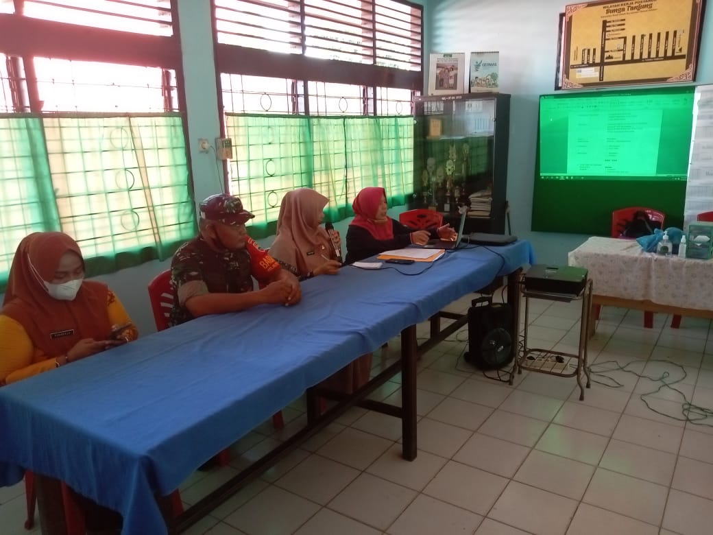 Serka Fahrizal Purba Berkoordinasi Dengan Kader Posyandu Untuk Cegah Stunting
