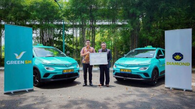 Green SM dan Taksi Diamond Luncurkan Layanan Taksi Listrik Premium di Bandara Soekarno-Hatta