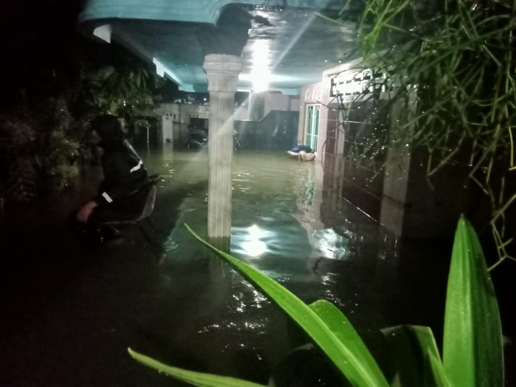 Hujan Deras, Kampung Lama Yuduwinangun Kebanjiran 