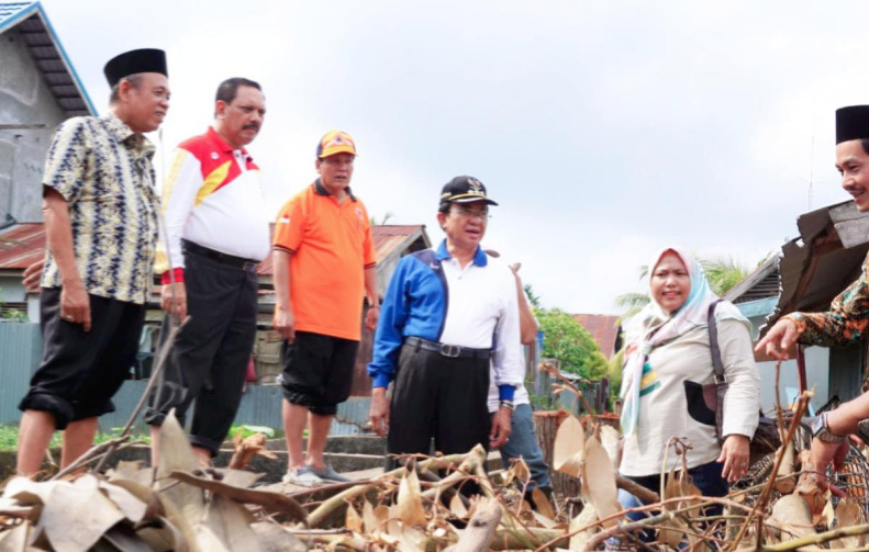 Bupati Inhil Tinjau Lokasi Banjir, Perintahkan OPD Terkait Untuk Carikan Solusi
