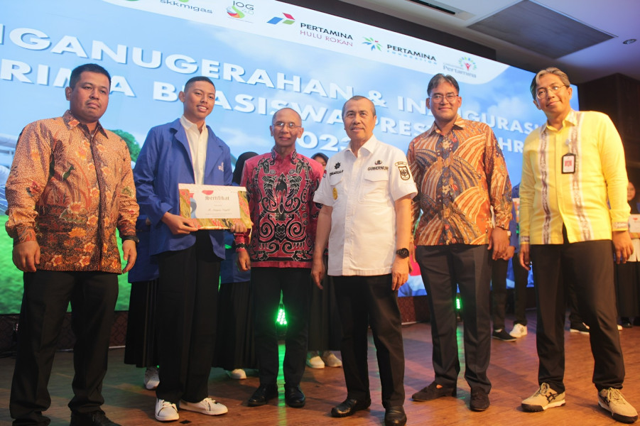 Kisah Arryan Naufal, Anak Sopir Truk Penerima Beasiswa Prestasi PHR