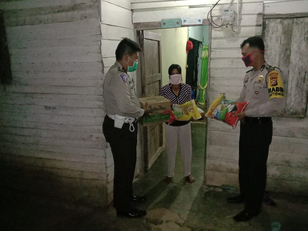 Patut diapresiasi, Polsek Tandun Membantu Terlapor Pencurian Buah Sawit PTPN V