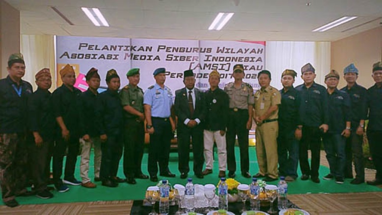 Pengurus AMSI Riau Periode 2017-2020 Resmi Dilantik