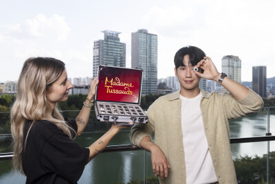 Patung Lilin Jung Hae In, Idola Korea di Madame Tussauds Hong Kong Milik Merlin Entertainments Group, Mengajak Penggemar Menikmati ‘Our Time’ di Hong Kong