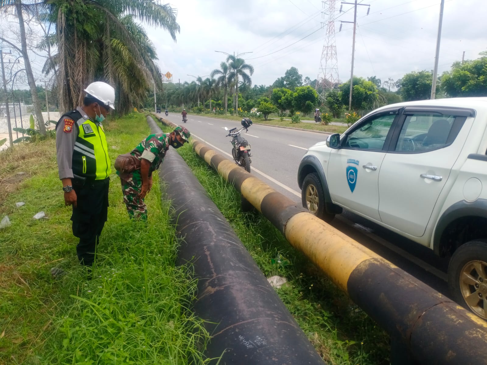 Bersama SKK Migas, Serma Azman Laksanakan Binter dan Komsos