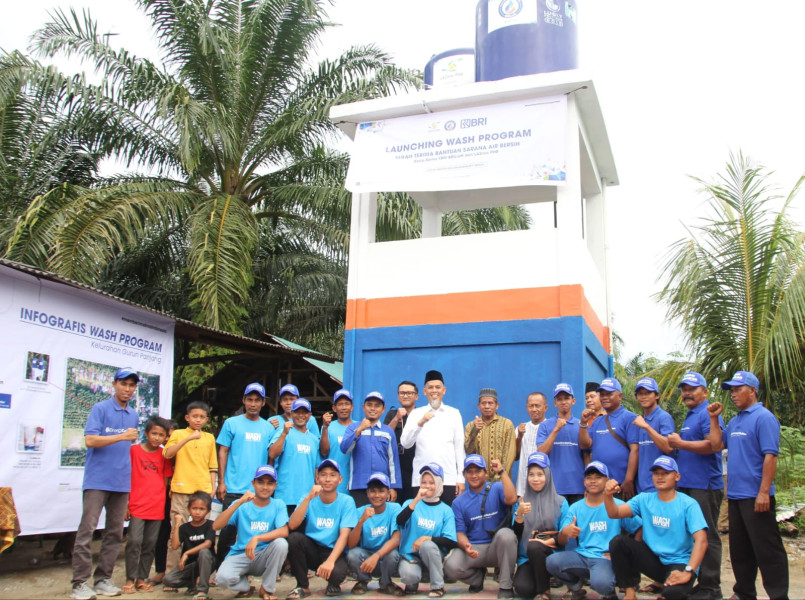 Launching Wash Program Bantuan YBM BRIlian dan LAZnas PHR