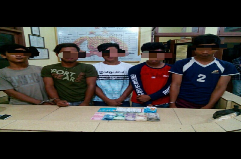 Lima Pemuda Kecamatan Pinggir, diringkus Polsek Pinggir tengah asik berjudi