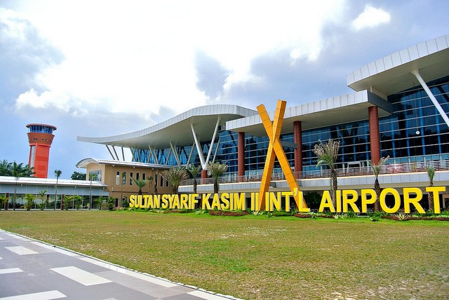 Tiket Mahal, 409 Penerbangan di SSK Pekanbaru Dibatalkan