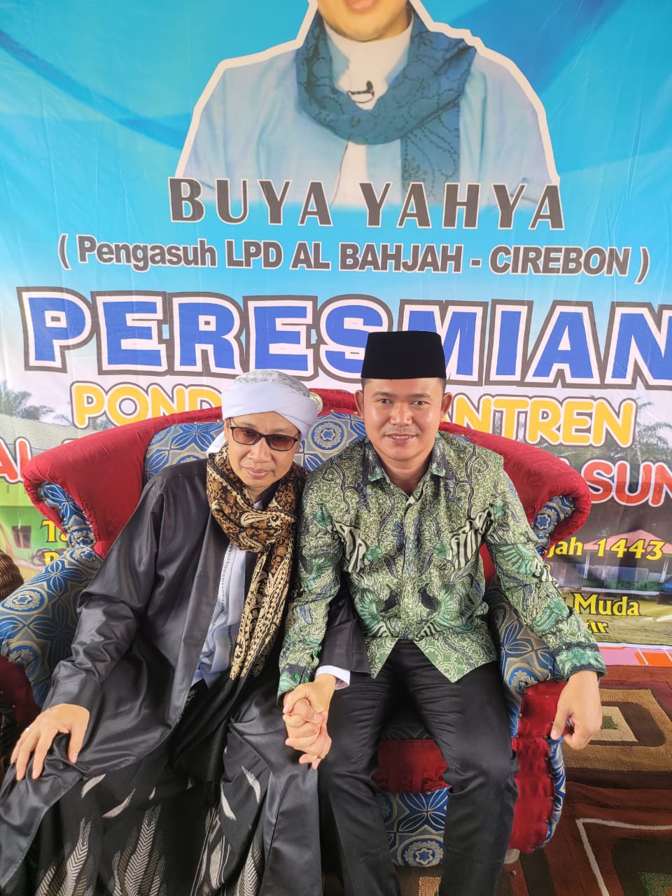 Luar Biasa, Buya Yahya Hadir ke Muara Basung Resmikan Ponpes AlBahjah