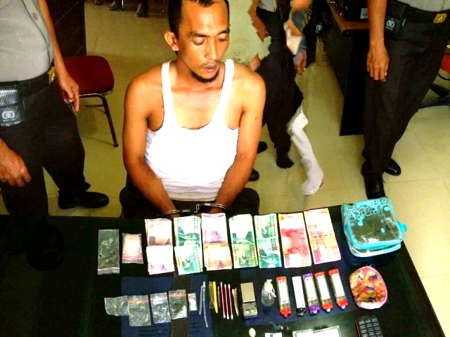 Seorang ASN Kab. Rohil Ditangkap Karena Mengedarkan Narkoba Jenis Sabu