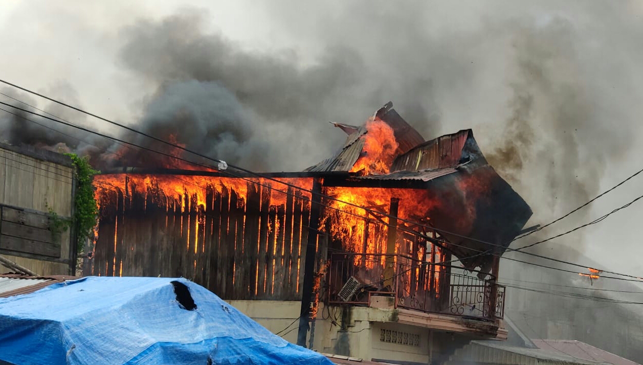 Si Jago Merah Hanguskan 3 Unit Rumah Di Bagan Hulu