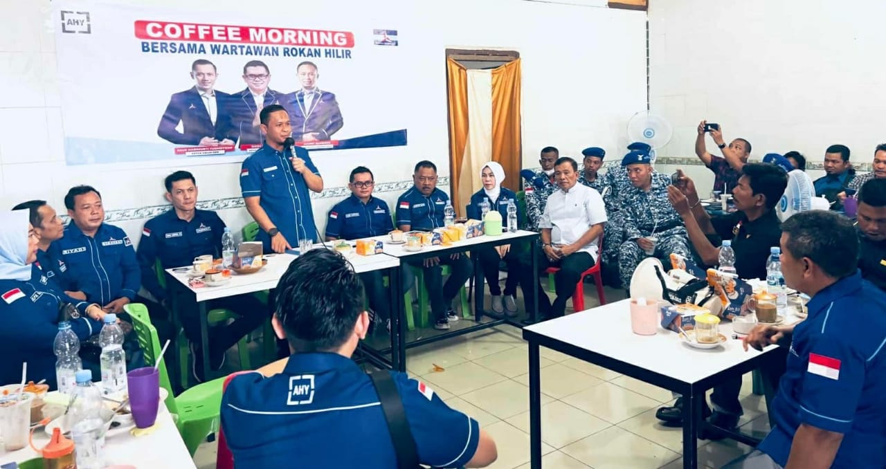 Ketua DPD Demokrat Riau Coffe Morning Bersama Wartawan Rohil
