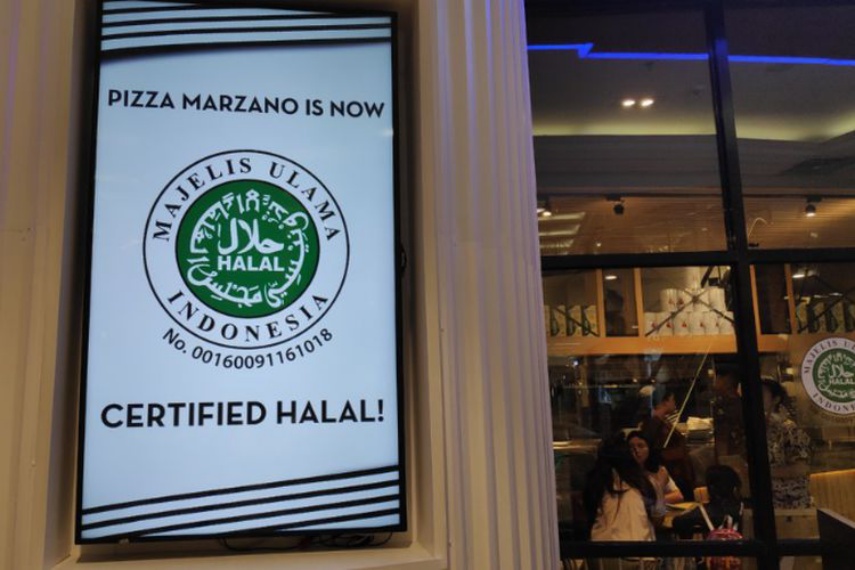 Pizza Marzona Akhirnya dapat Sertifikat Halal Setelah Dibuka 12 Tahun