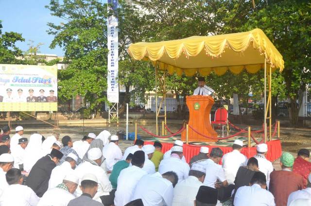 HM Wardan jadi Khotib Sholat Idul Fitri 1438 H