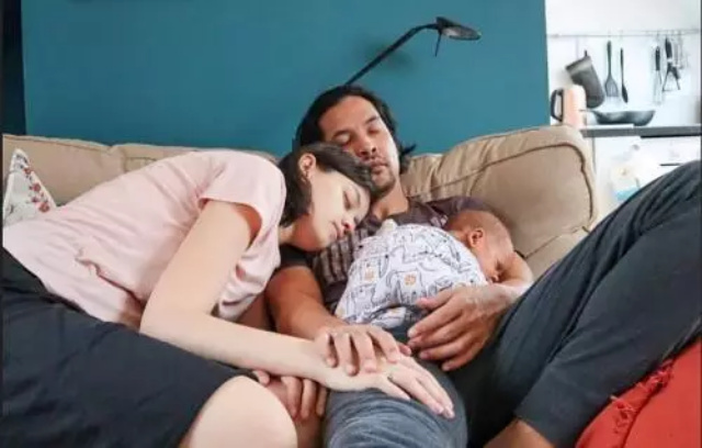 Serunya Kimberly Ryder dan Edward Akbar Jadi Orangtua Baru, Kurang Tidur Tapi Bahagia