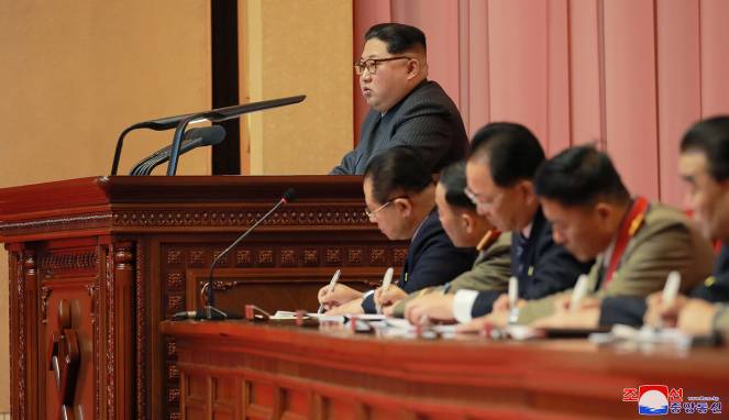Kim Jong-un: Tombol Nuklir Selalu di Meja Saya
