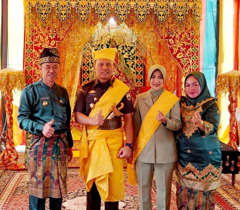 Danrem 031 Wirabima Brigjend TNI Parlindungan Hutagalung Mendapat Gelar Datuk Panglimo Lelo Mudo