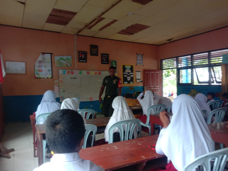 Babinsa Koramil 06 Merbau Pratu Rahmad Laksanakan Sosialisasi Nilai-nilai Pancasila