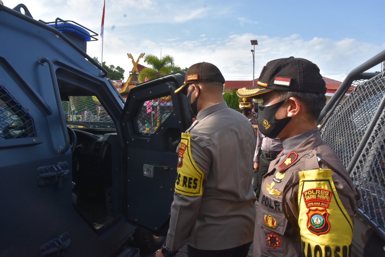 Polres Tanjungpinang Laksanakan Apel Gelar Pengecekan Sarana dan Prasana Jelang Pilkada Serentak 202