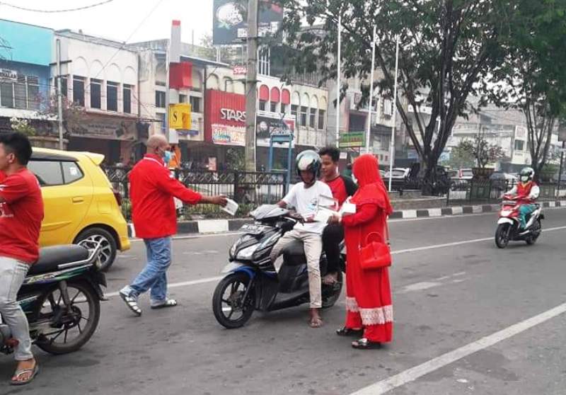 Aksi Peduli, PAGA Bagikan Sepuluh Ribu Masker ke Masyarakat Dumai 