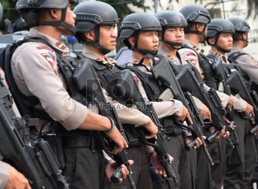 Ribuan Personil Polisi Diturunkan untuk Amankan Pilkada Pekanbaru dan Kampar