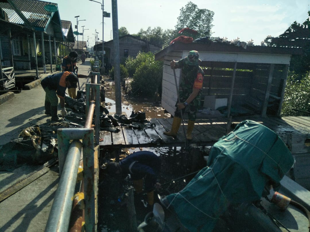 Serda Boby Lakukan Goro Bersama Masyarakat