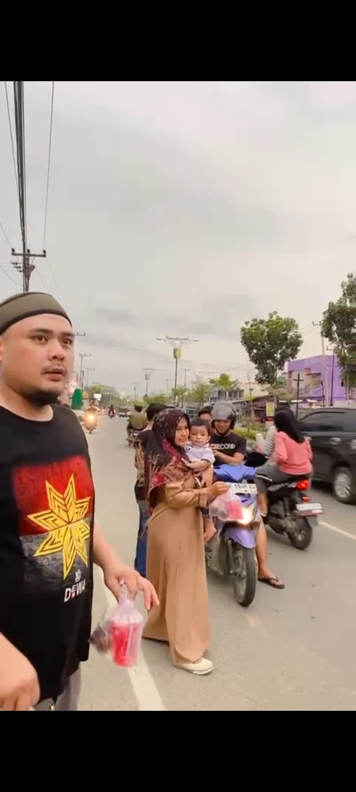 Dapur Maryam bagi Takjil Buka Puasa di Teluk Kuantan