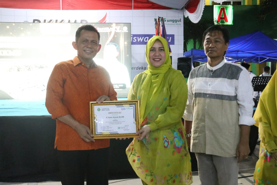 Gubernur Ansar Ajak Mahasiswa Baru Universitas Ibnu Sina Batam Kuasai Teknologi dan Jauhi Narkoba